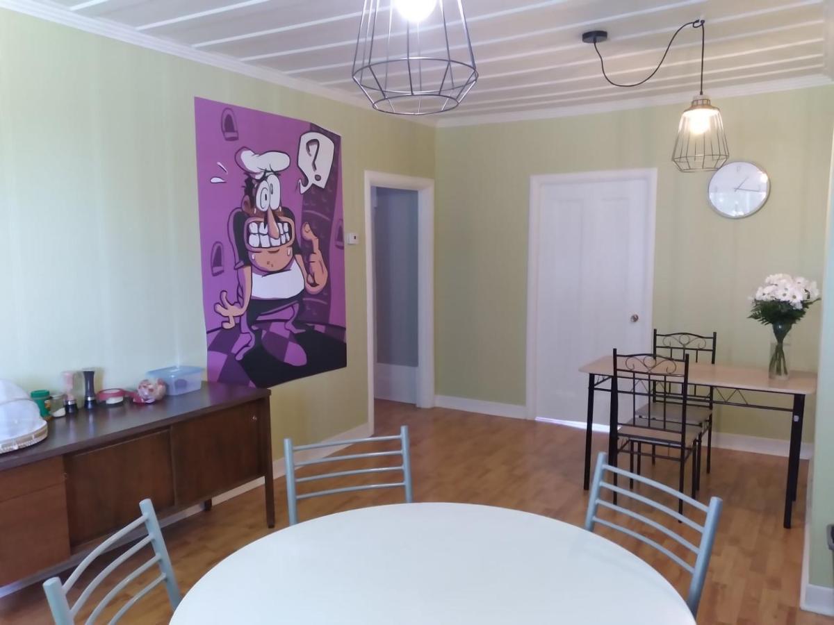 Le Cheval Noir Hostel ทรัวส์-ปิสโตลส์ ภายนอก รูปภาพ